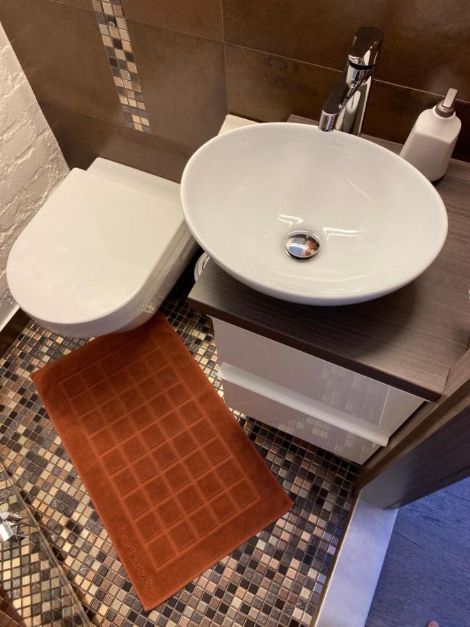 Jolie Apartments Kaunas Kültér fotó